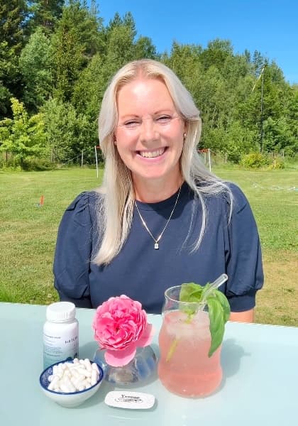 Trött hjärna, låg energi, svårt att återhämta dig? Det här lilla tillskottet kan vara en av kroppens mest underskattade hjälpmedel.” NAC är en av de mest omtalade molekylerna inom longevity just nu – men få vet varför den gör så stor skillnad.